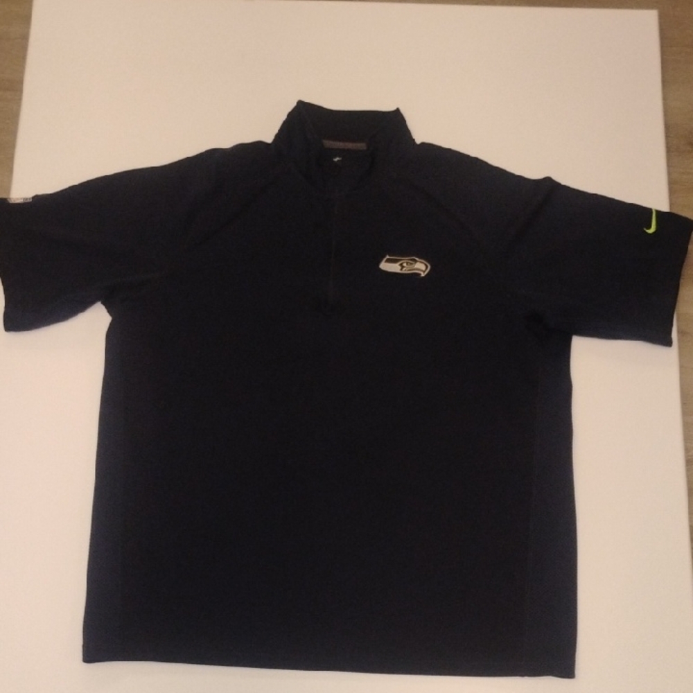 Seattle Seahawks Nike NFL Football 1/4 Zip Shirt Men Size XL